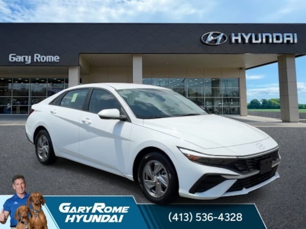 Certified 2025 Hyundai Elantra SE Sedan