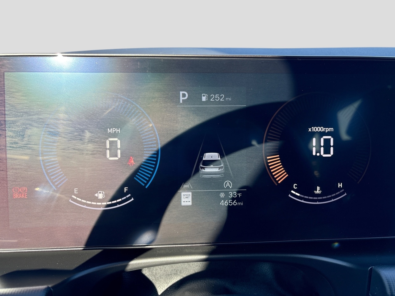 2025 Hyundai Tucson SE - Photo 16
