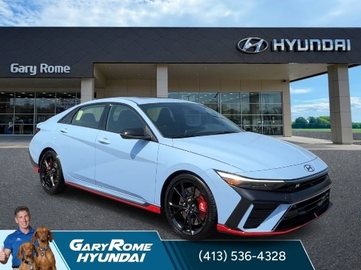 2026 Hyundai Elantra N - Photo 2