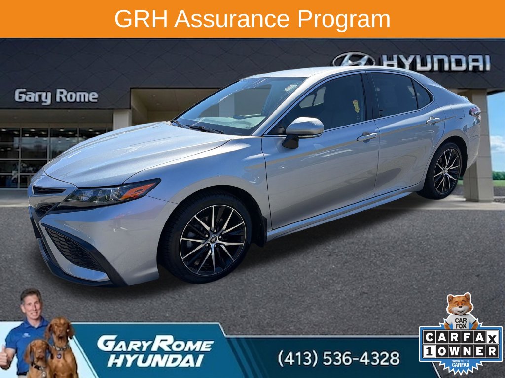 Used 2023 Toyota Camry SE Sedan
