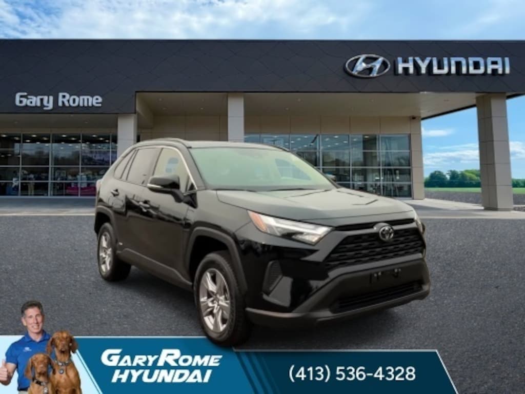 Used 2025 Toyota RAV4 Hybrid XLE SUV