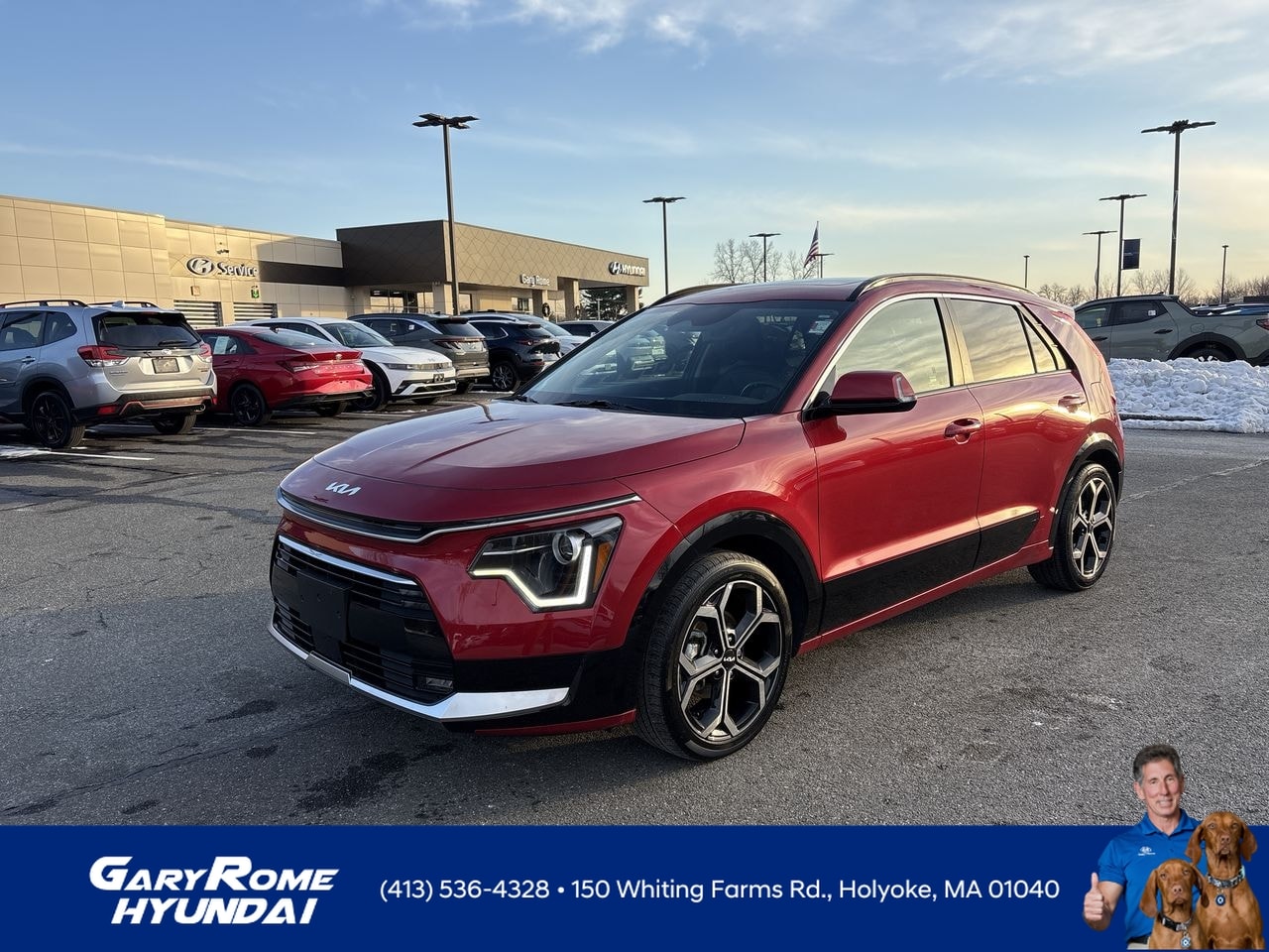 2023 Kia Niro EX Touring's photo