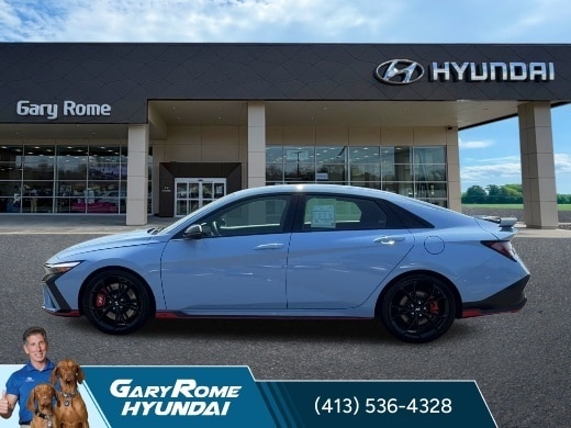 2026 Hyundai Elantra N - Photo 5