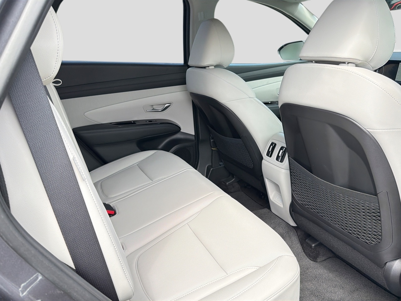 2025 Hyundai Tucson Limited - Photo 27