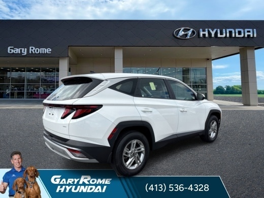 2025 Hyundai Tucson SE - Photo 8