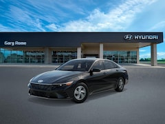 2026 Hyundai Elantra SE Sedan