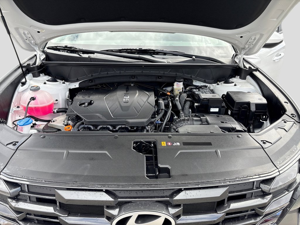 2025 Hyundai Tucson SE - Photo 11