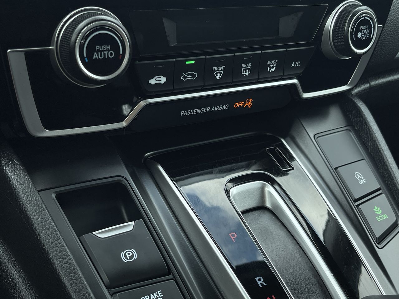 2020 Honda CR-V LX - Photo 19
