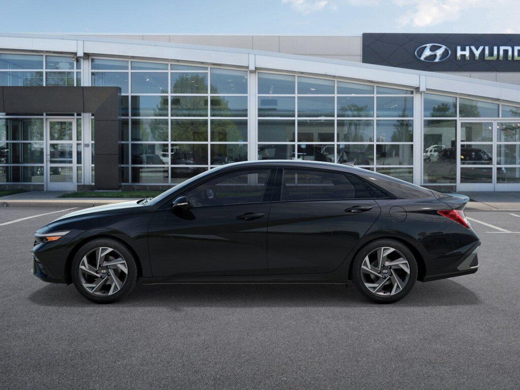 New 2025 Hyundai Elantra Hybrid SEL Sport Sedan