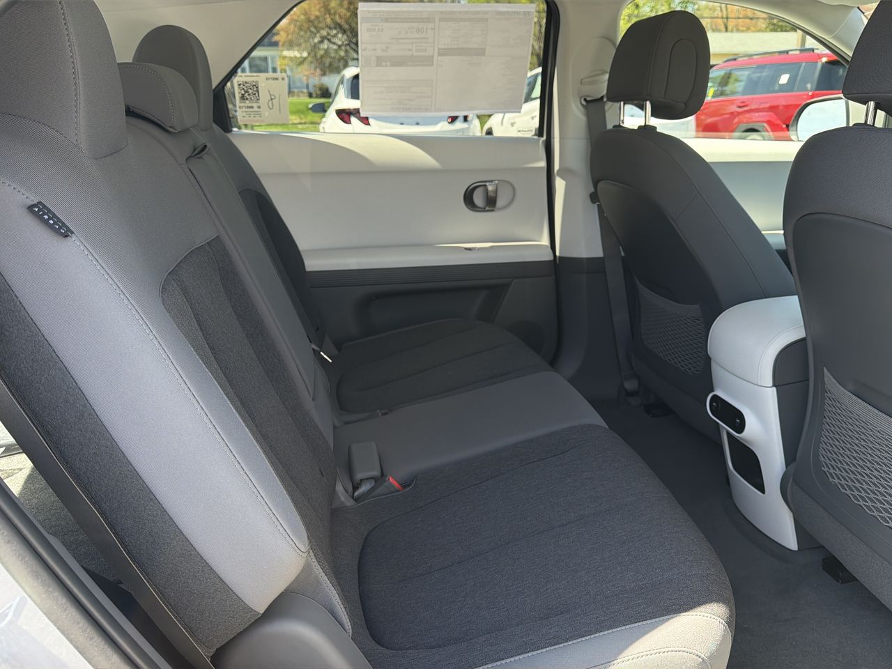 2025 Hyundai IONIQ 5 SEL - Photo 27