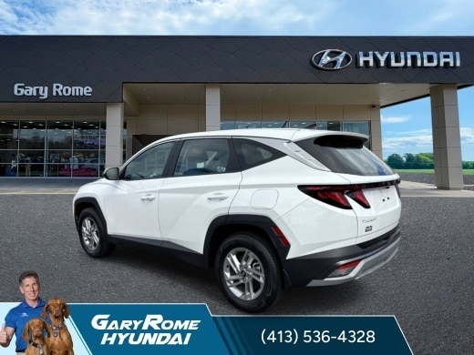 2025 Hyundai Tucson SE - Photo 6