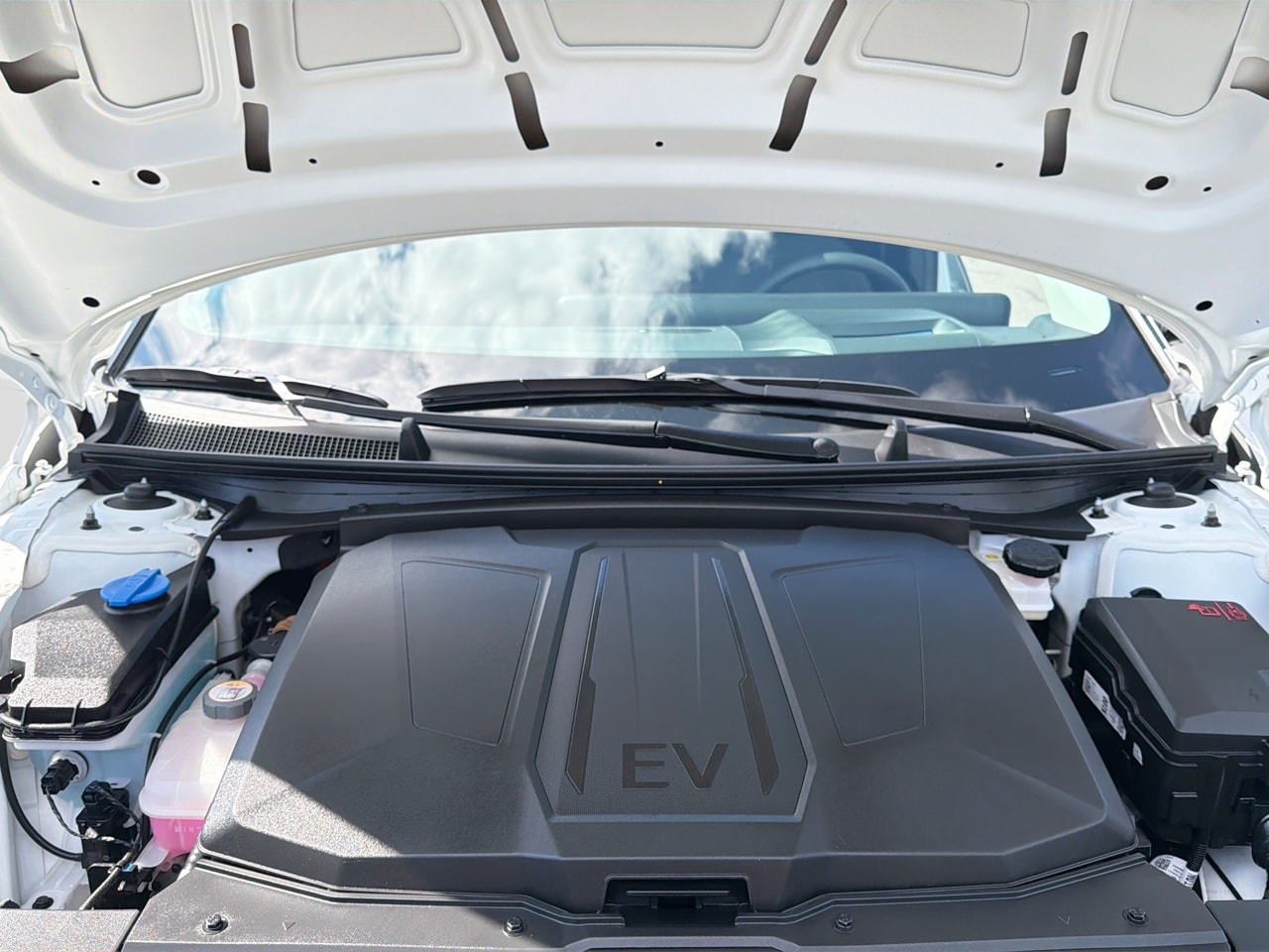 2026 Hyundai IONIQ 5 Limited - Photo 15