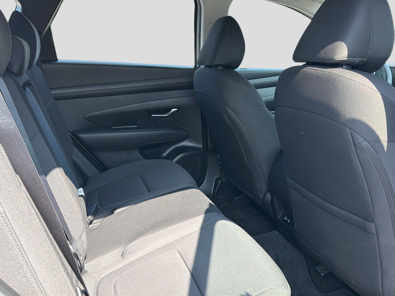 2025 Hyundai Tucson SE - Photo 26