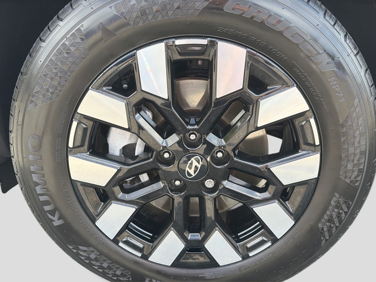 2025 Hyundai Santa Cruz SEL - Photo 14