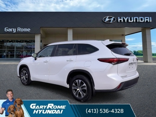 2023 Toyota Highlander XLE - Photo 6