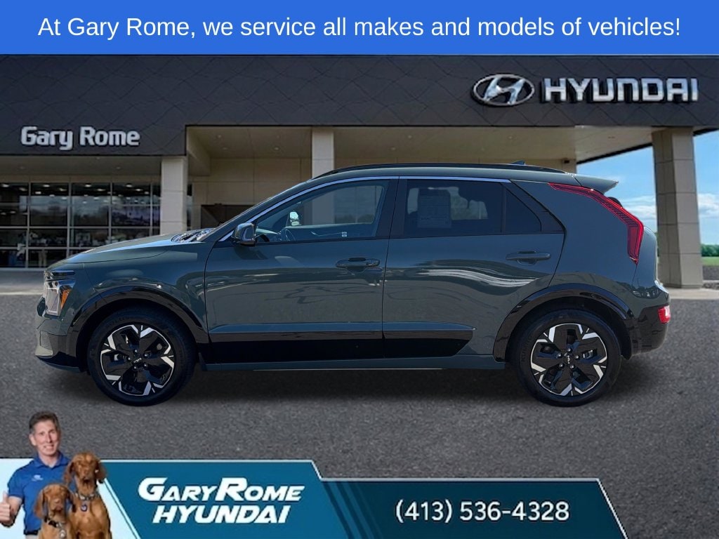 Used 2025 Kia Niro Wind with VIN KNDCR3L19S5136562 for sale in Holyoke, MA