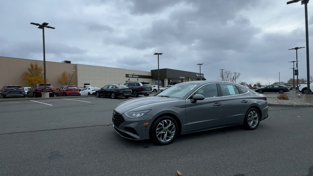 Used 2023 Hyundai Sonata SEL Sedan