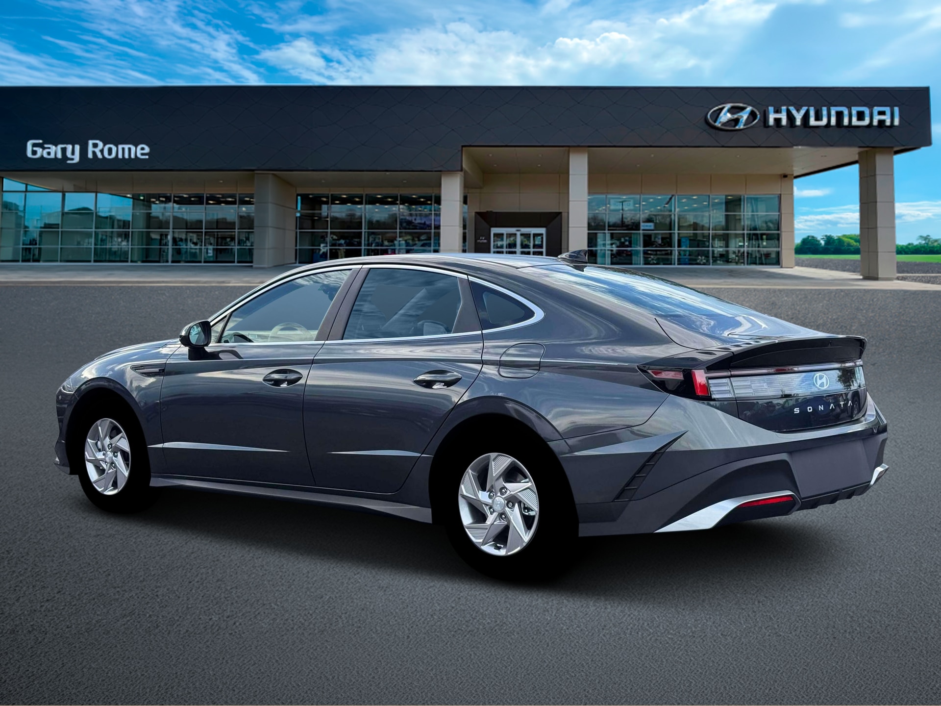 2026 Hyundai Sonata SE - Photo 4