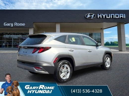 2025 Hyundai Tucson SE - Photo 8