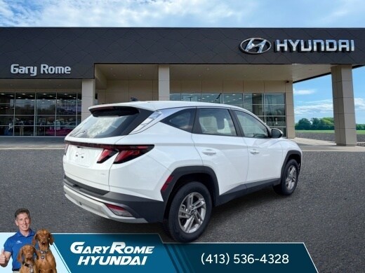 2025 Hyundai Tucson SE - Photo 8