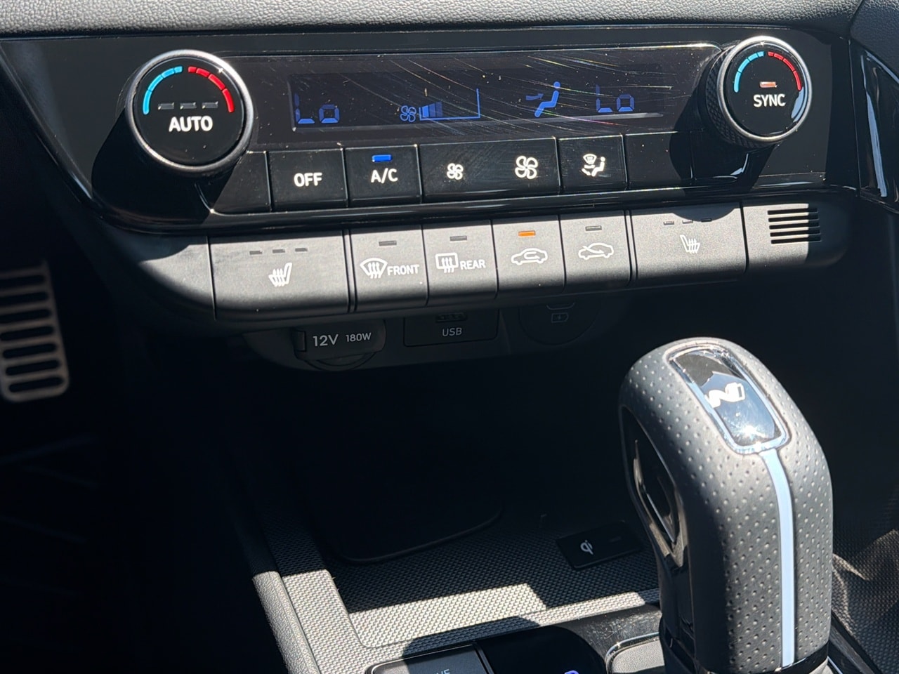 2026 Hyundai Elantra N - Photo 24