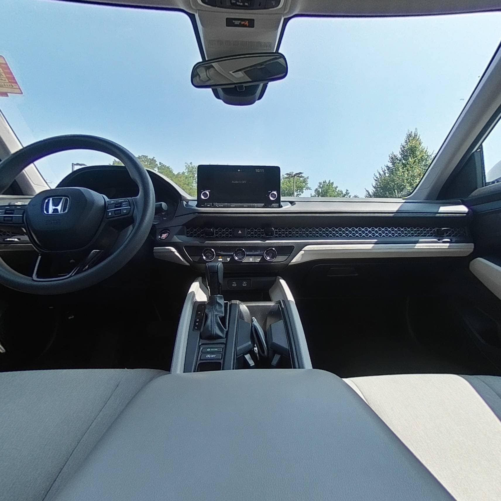 2024 Honda Accord LX - Photo 28