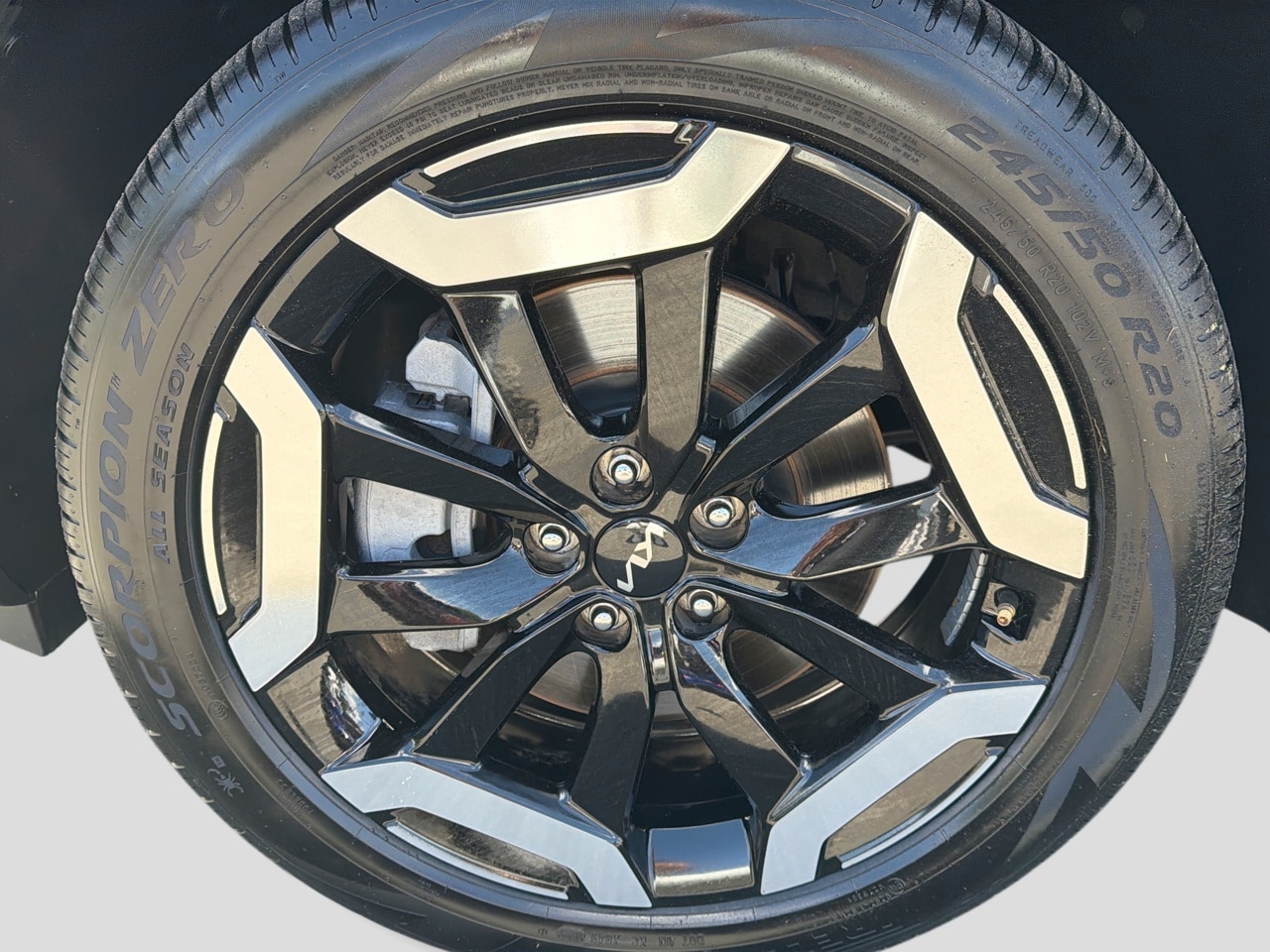 2023 Kia Telluride S - Photo 14