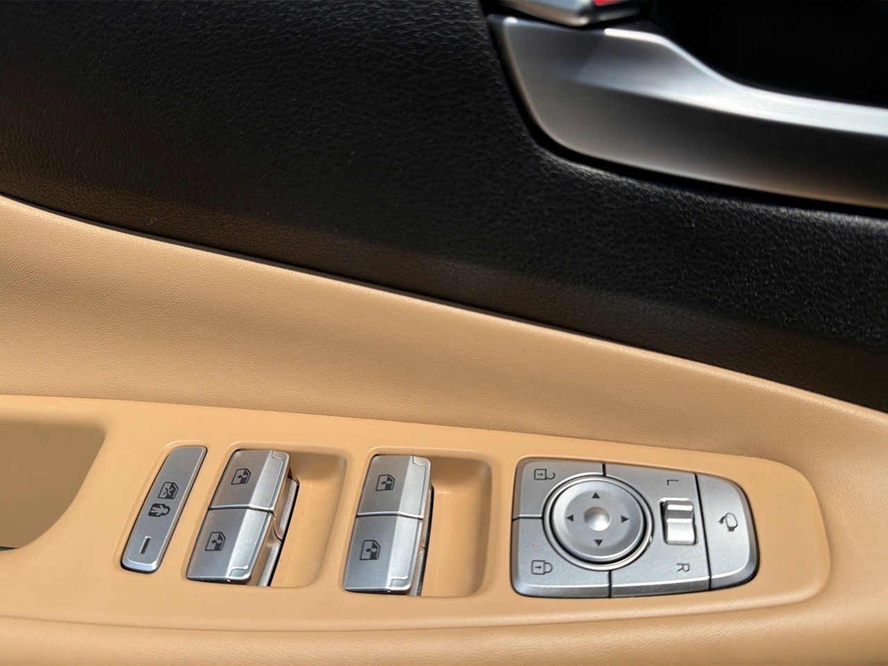 2023 Hyundai Santa Fe Calligraphy - Photo 16