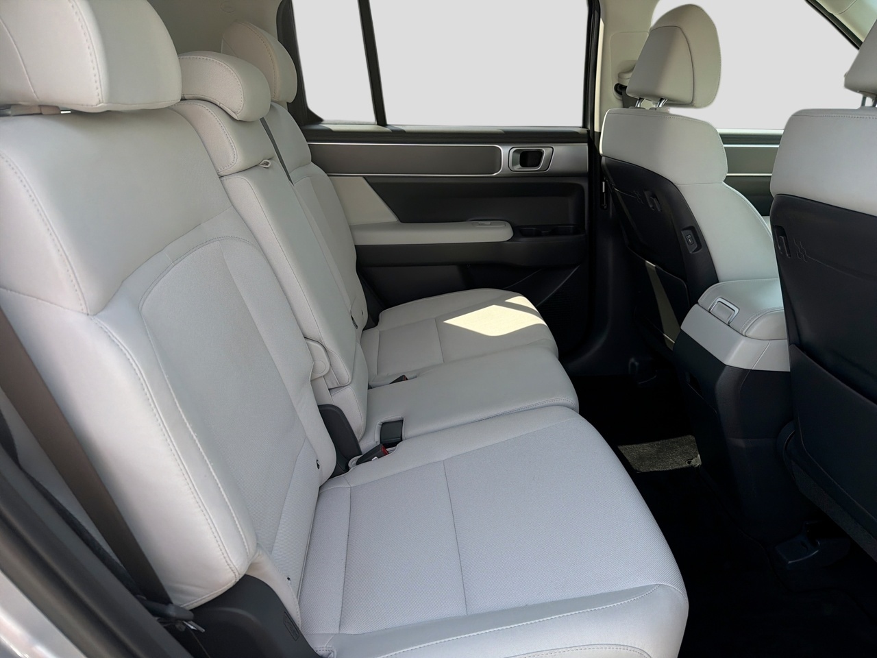 2024 Hyundai Santa Fe SE - Photo 26