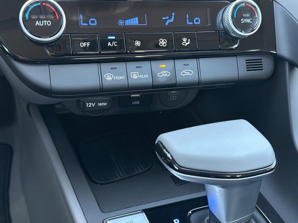 2025 Hyundai Elantra SEL - Photo 23