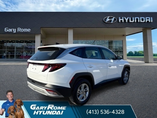 2025 Hyundai Tucson SE - Photo 8