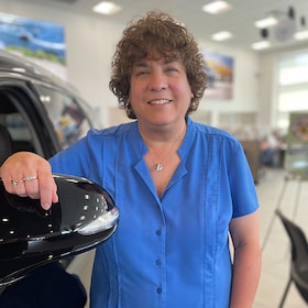 Staff member Denise Carr from 48232dd82201