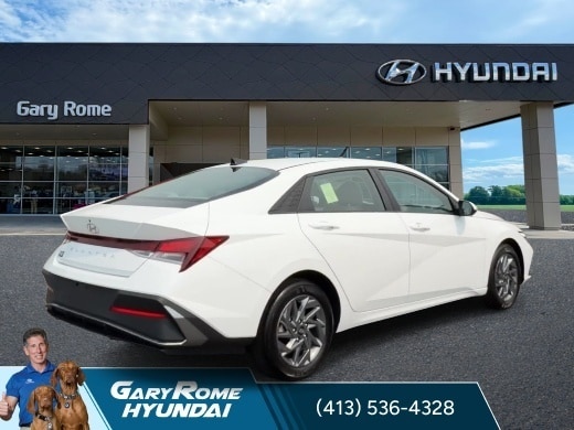 2024 Hyundai Elantra SEL - Photo 8
