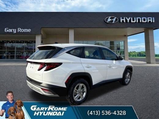 2025 Hyundai Tucson SE - Photo 9