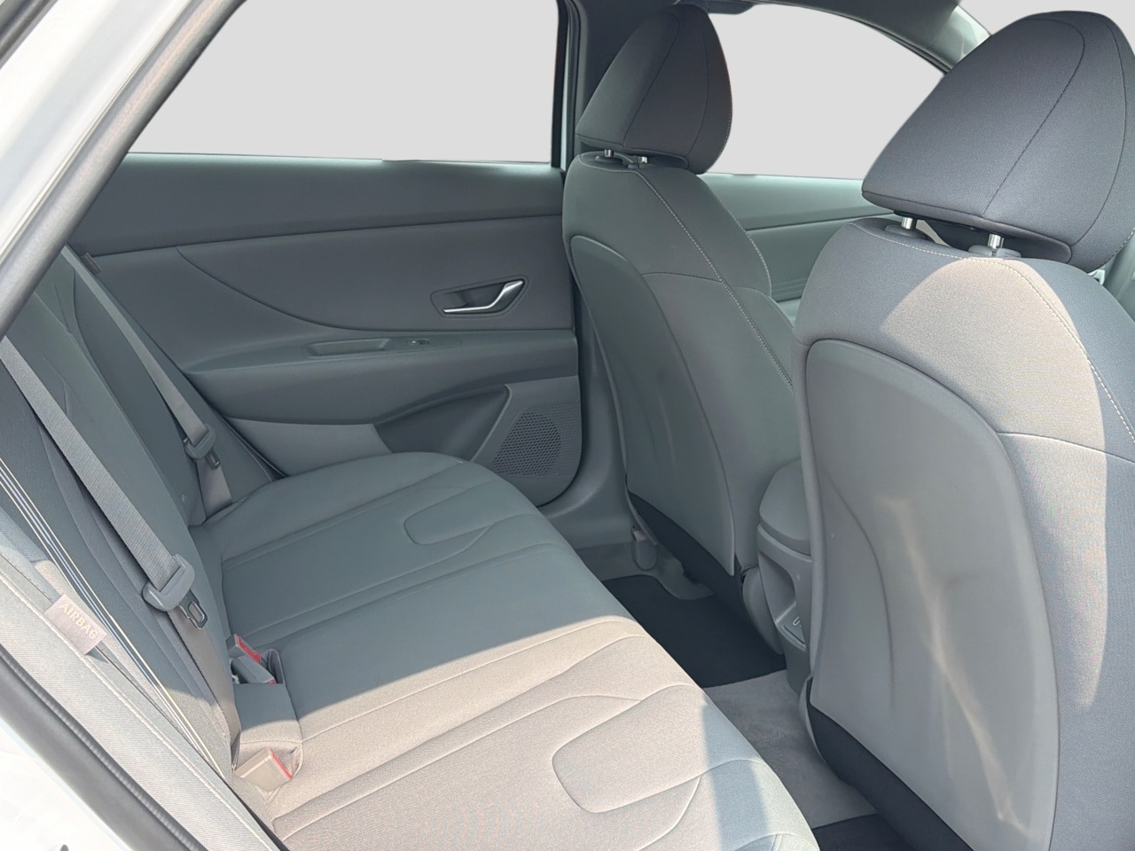 2024 Hyundai Elantra SEL - Photo 26