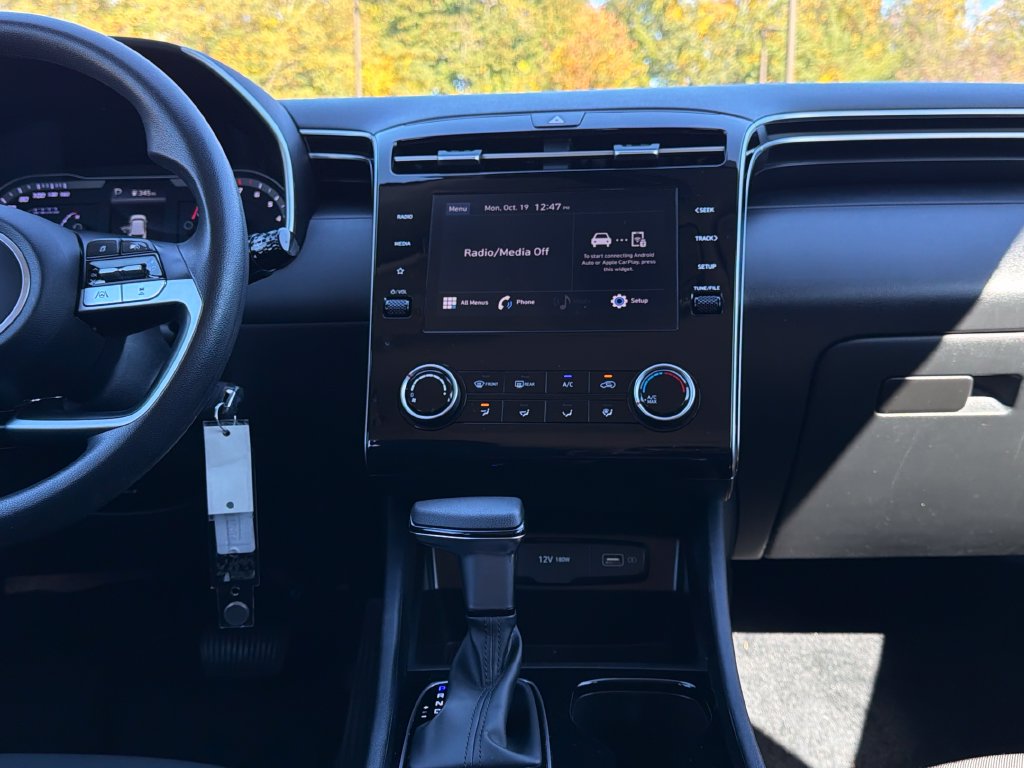 2024 Hyundai Tucson SE - Photo 17
