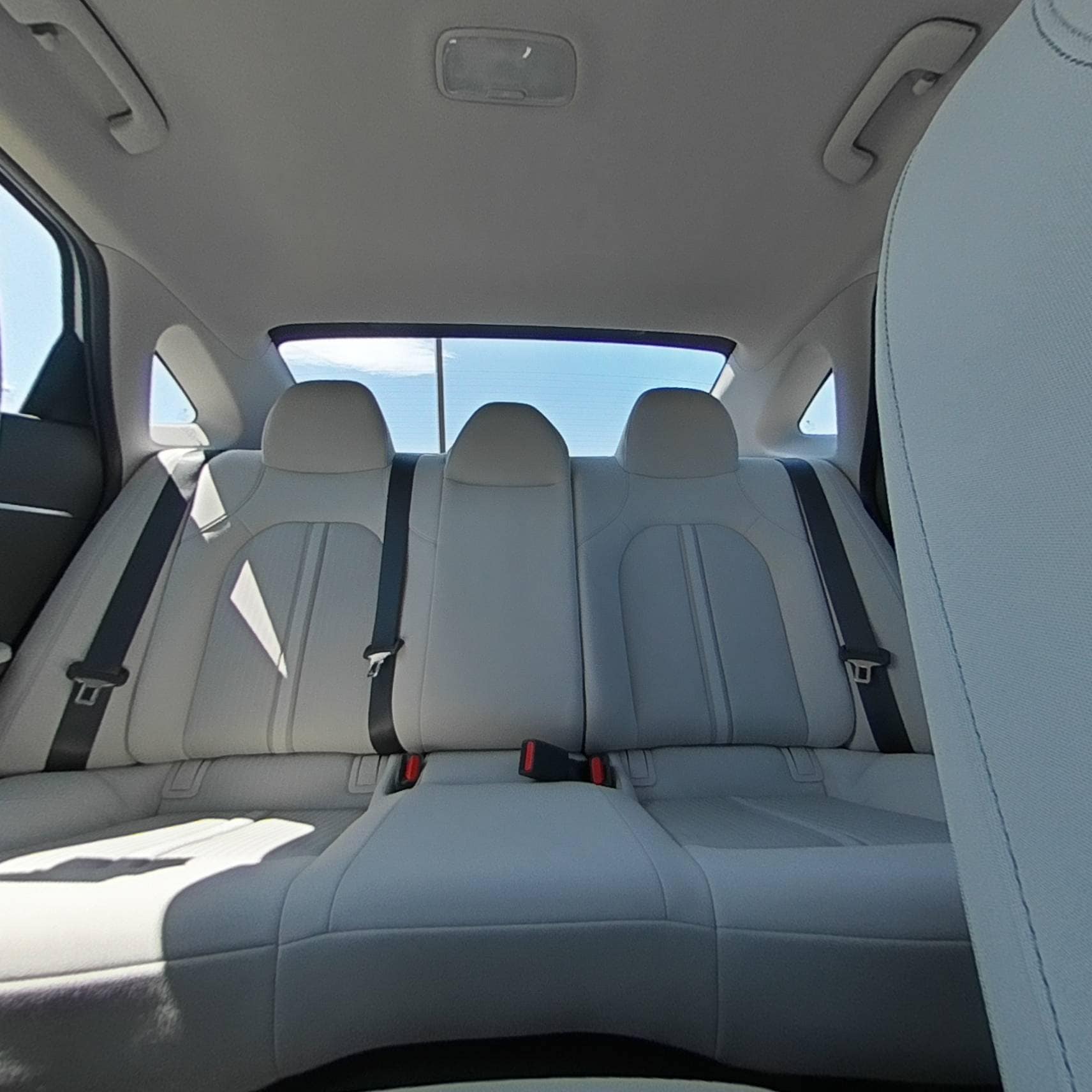 2025 Hyundai Sonata SE - Photo 31