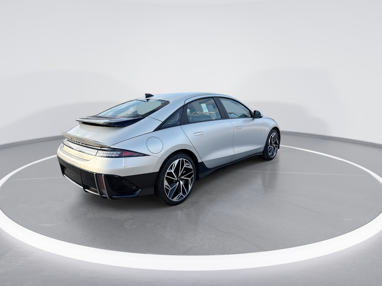 2024 Hyundai IONIQ 6 SEL - Photo 8