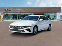 2025 Hyundai Elantra SE Sedan