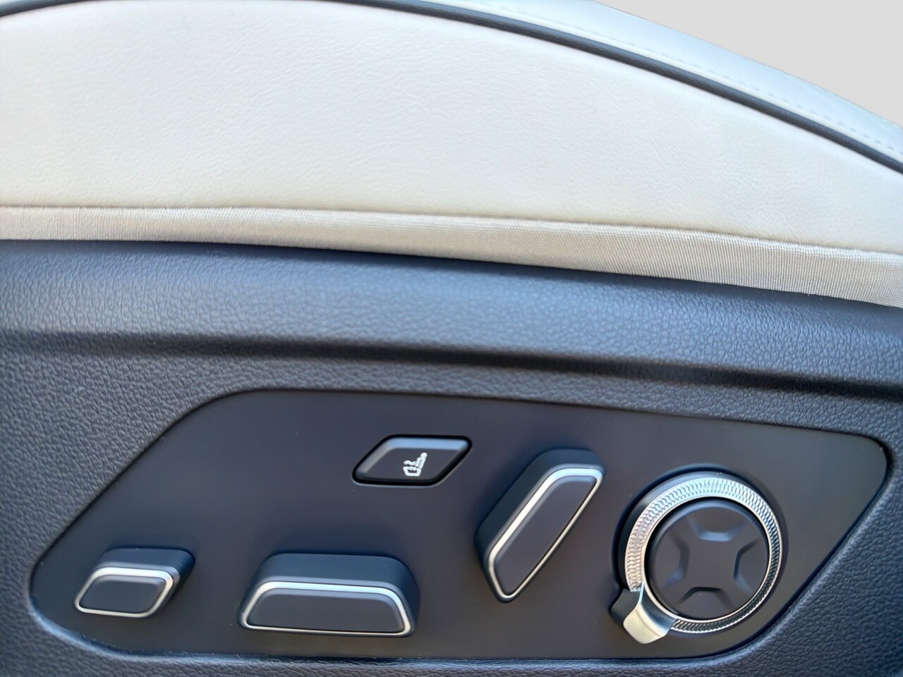2024 Hyundai Palisade Calligraphy - Photo 17