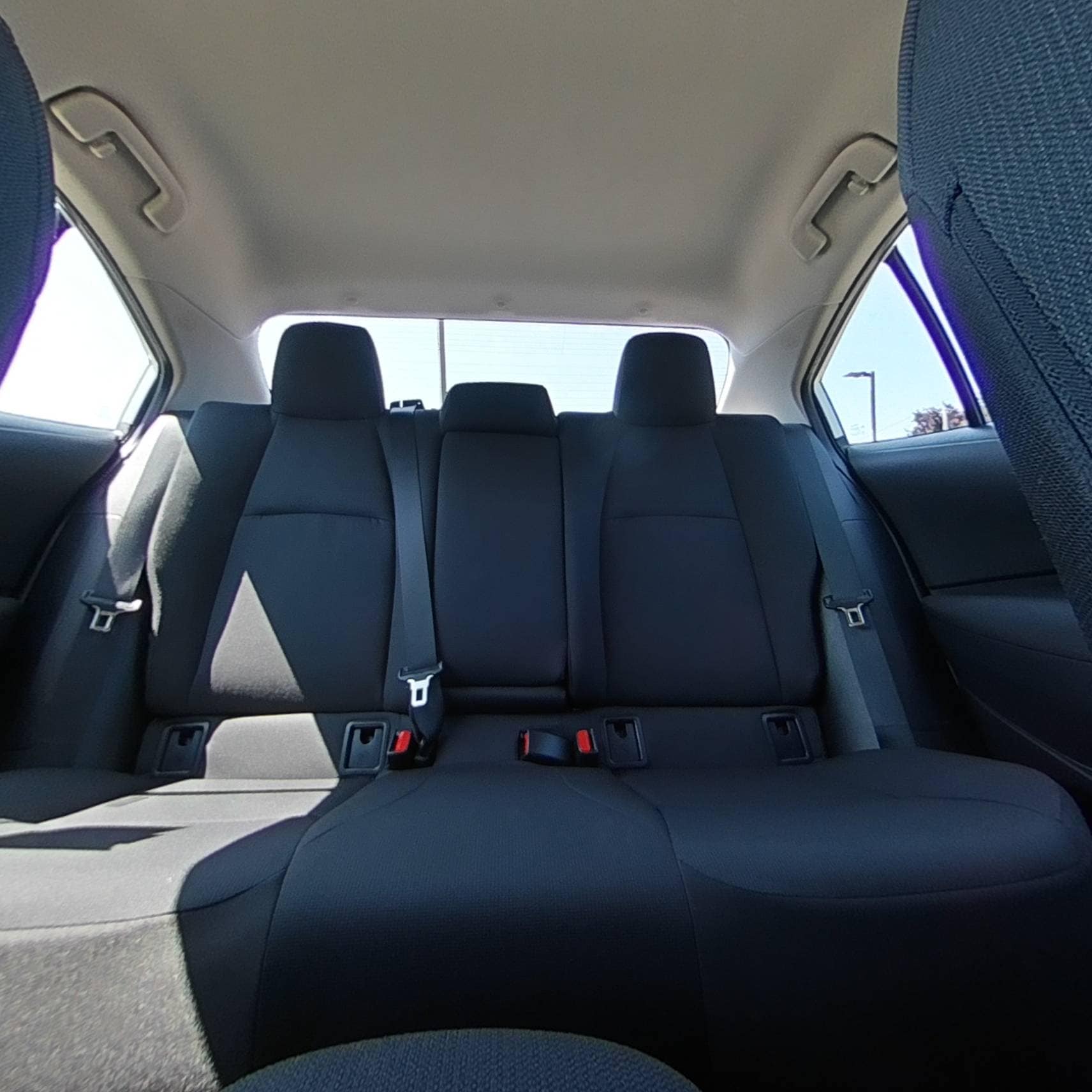2024 Toyota Corolla LE - Photo 32