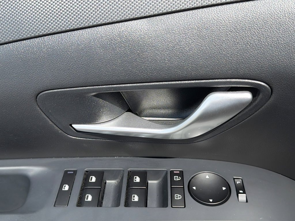 2025 Hyundai Santa Cruz SEL - Photo 16