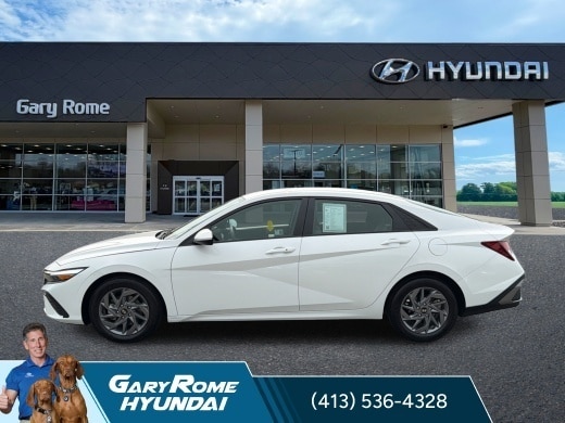 2024 Hyundai Elantra SEL - Photo 13