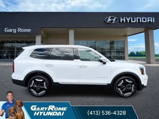 2023 Kia Telluride S - Photo 11
