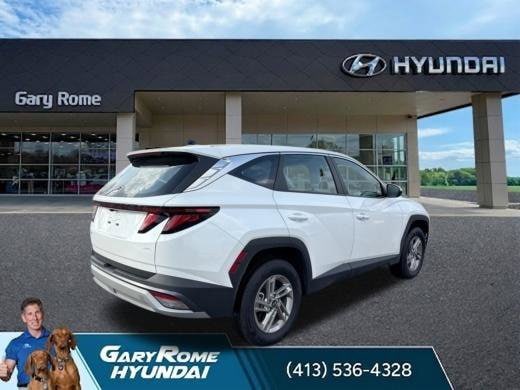 2025 Hyundai Tucson SE - Photo 9