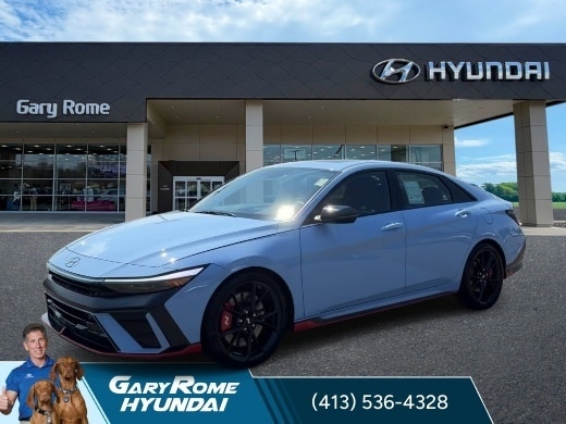2026 Hyundai Elantra N - Photo 4