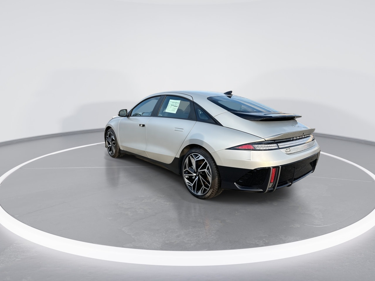 2024 Hyundai IONIQ 6 SEL - Photo 6