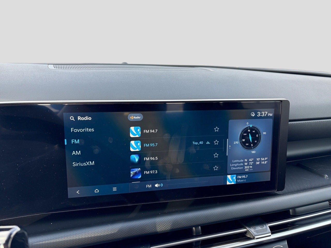 2025 Hyundai Tucson SE - Photo 17