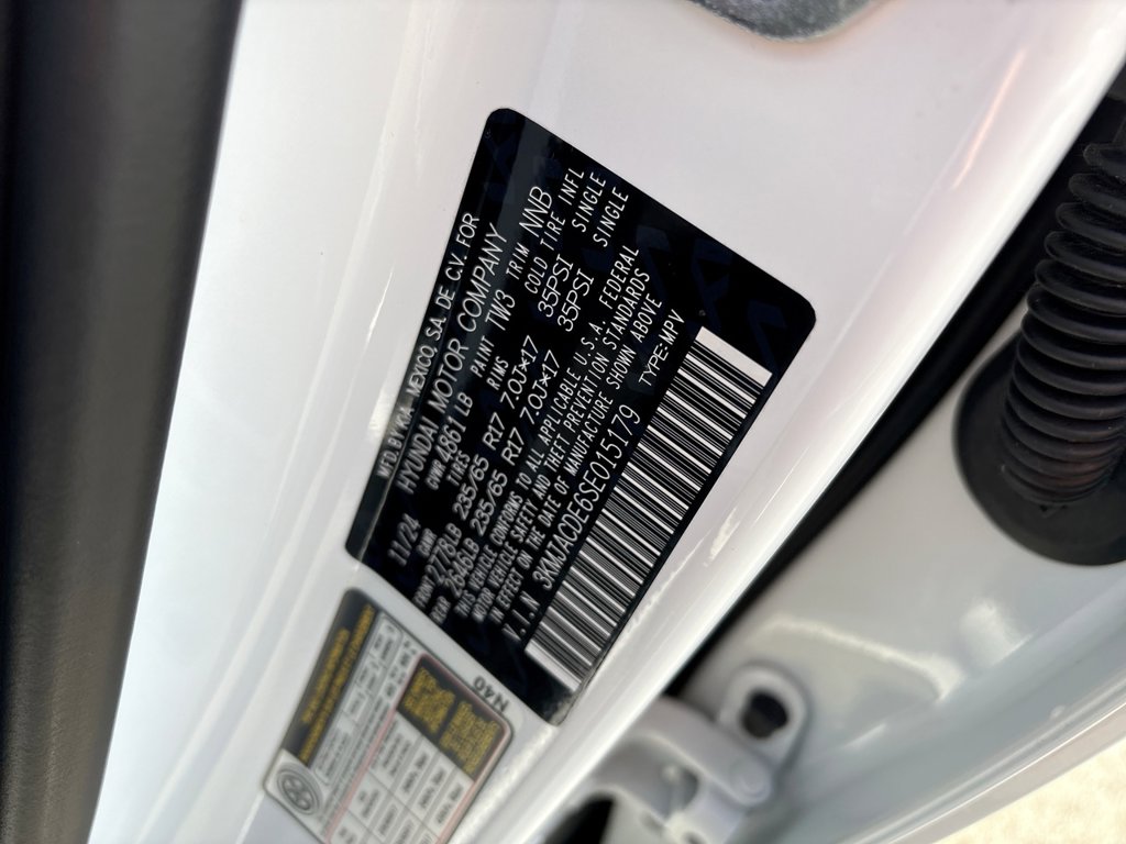 2025 Hyundai Tucson SE - Photo 24