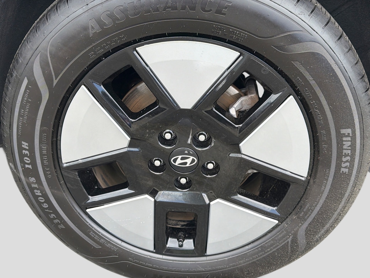 2026 Hyundai Santa Fe SEL - Photo 14